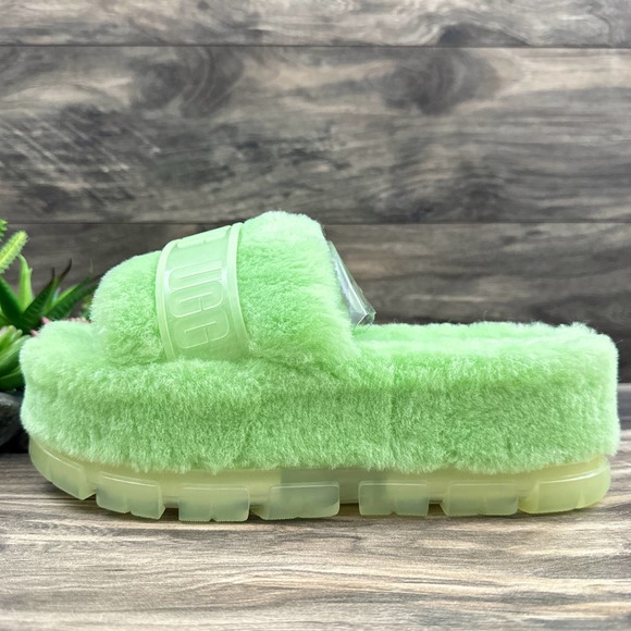 ❌SOLD❌NIB UGG Fluffita 9 40 Parakeet Green Clear Slide Slipper Platform Sandals - Picture 6 of 12